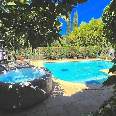 Апартаменты Le Jardin De Mae Бук-Бель-Эр Экстерьер фото