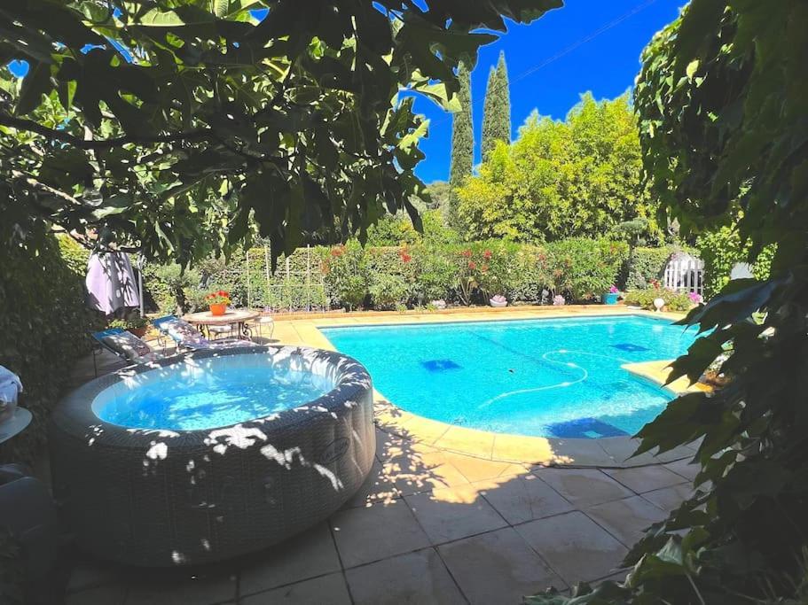 Апартаменты Le Jardin De Mae Бук-Бель-Эр Экстерьер фото